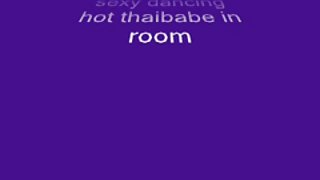 俄羅斯妻子吮吸大公雞老公色情