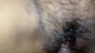 他媽的屁股迷人的黑髮色情片