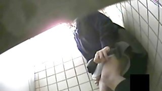 在按摩桌上色情的所有地方的毛婊子